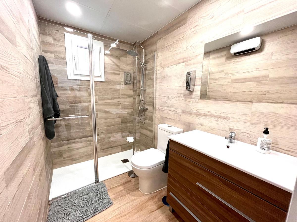 Maximilian 3 Appartement Madrid Buitenkant foto