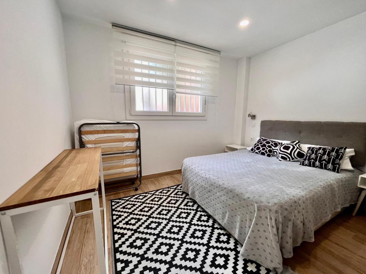 Maximilian 3 Appartement Madrid Buitenkant foto